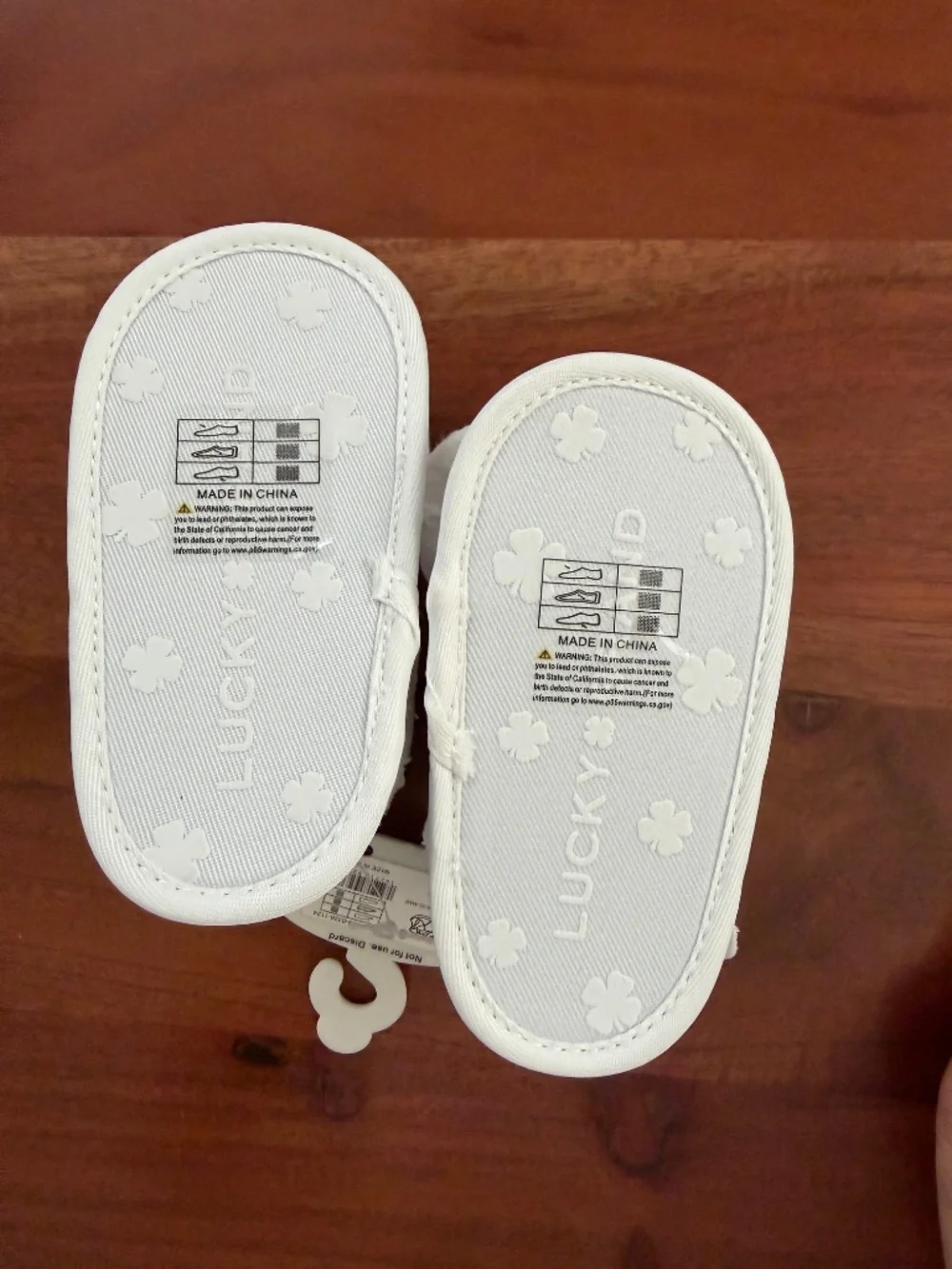 NWT Lucky Brand baby girl eyelet sandals SZ. 3